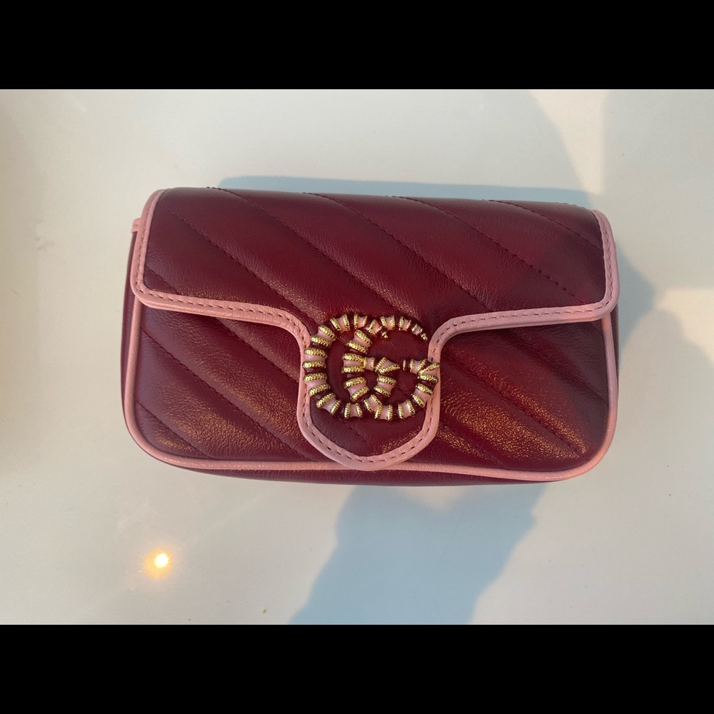 BRAND NEW GUCCI PURSE GIVEAWAY $3 + shipping